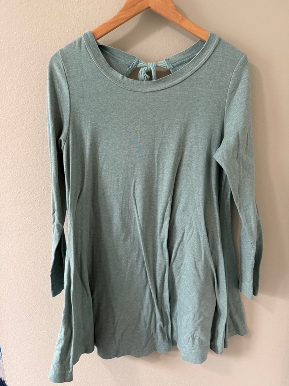easel Sage Green Long Sleeve Tie-Back Tunic